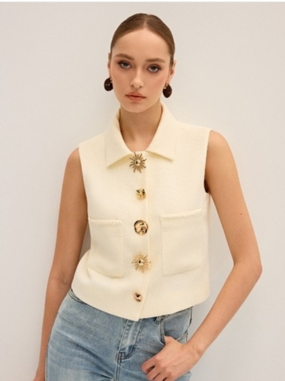 Commense Cream Sleeveless Vest W/Decorative Gold Buttons Patch Pockets Sz M